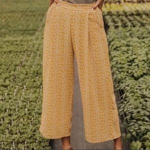 WIDE LEG FLORAL PANTS || ROOLEE